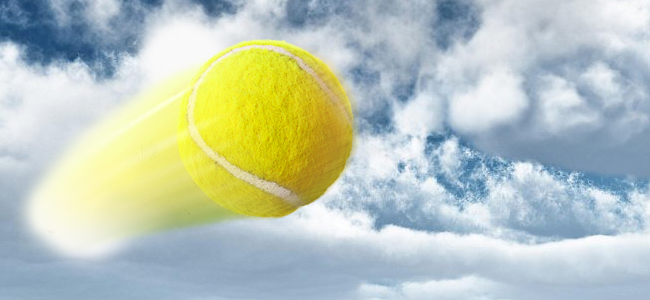 Игра в большой теннис при ветре